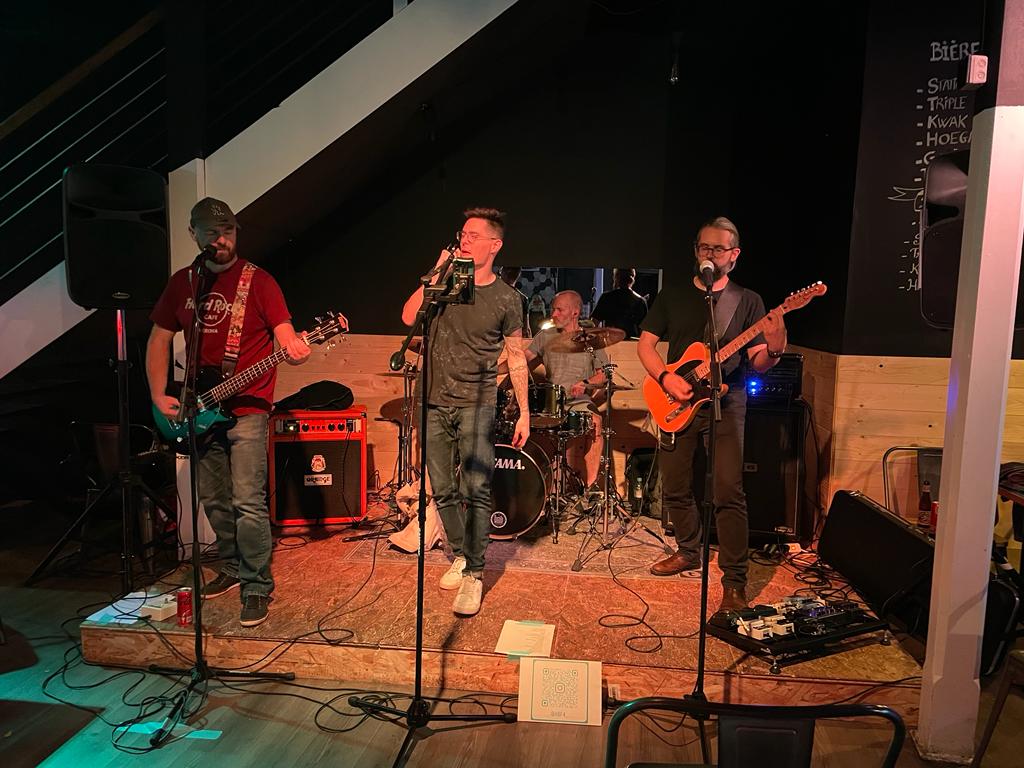 H8F4 en live — 2023